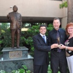 Animal chiropractic pioneer receives James W. Parker Founders Award