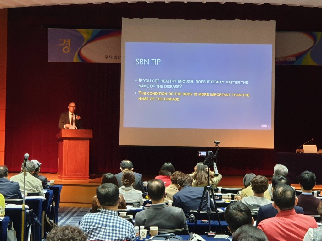 Doctor of chiropractic Van Merkle in April served as the keynote speaker at the Clinical Society for Integrative Oncology in Seoul, Korea, where...